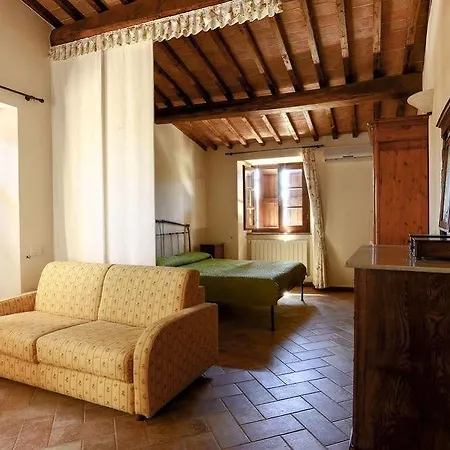 Hotel Castello Di Bucignano 3*