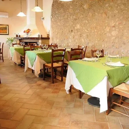 Castello Di Bucignano Hotel 3*